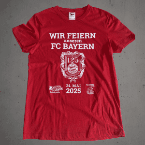 Feiern Sie FC Bayern München T-Shirt, Red Bulls Taubenbach, Fanartikel, 24. Mai 2025.
